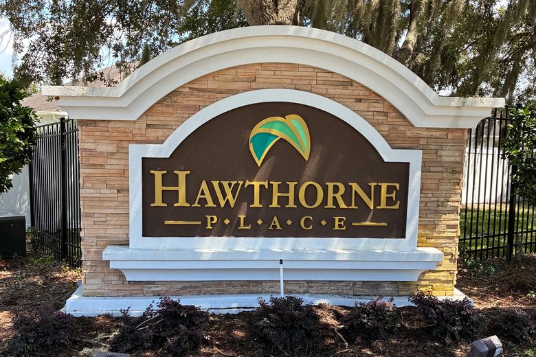 Hawthorne Place entrance sign